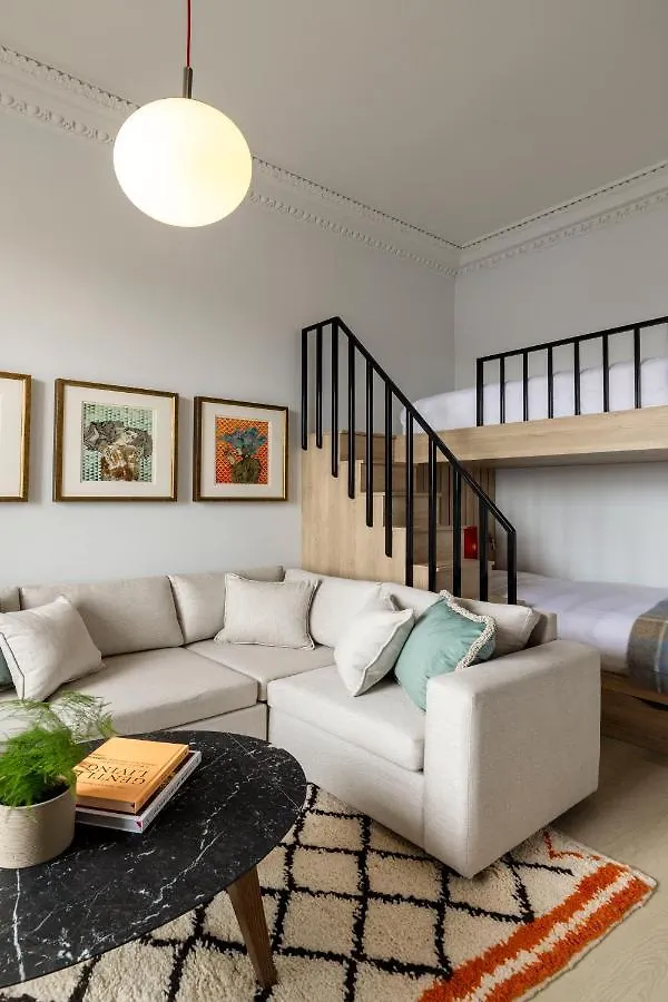 Virgin Hotels Edimburgo 5*,
